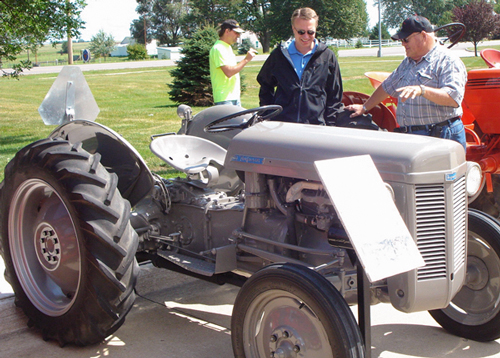 Tractor